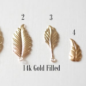 Pendentifs FEUILLE remplis d’or 14 carats Charmes Blancs Gouttes Pendentifs, Feuilles remplies d’or, Feuille d’or, Feuille de remplissage d’or, Feuilles d’or Nature Pétale de feuille