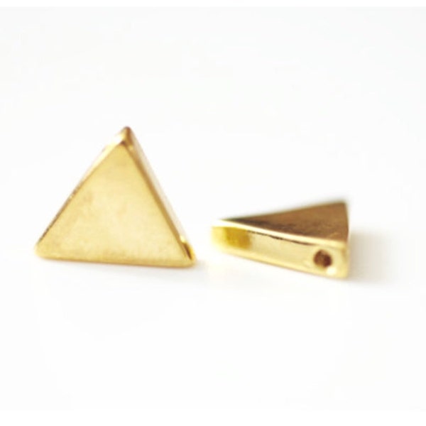 2pcs Shiny Vermeil Gold Triangle Connector- 18k gold plated over Sterling Silver, holes drilled side to side Vermeil Gold Triangle Beads, 17