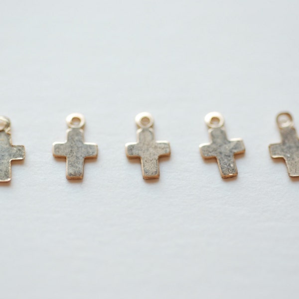 5pcs Tiny Cross Charm, 14k Gold Filled Cross, Gold Crosses, Flat Gold Cross Charm, Gold Fill Cross, Beads, Wholesale Gold charms, [RELCH27]