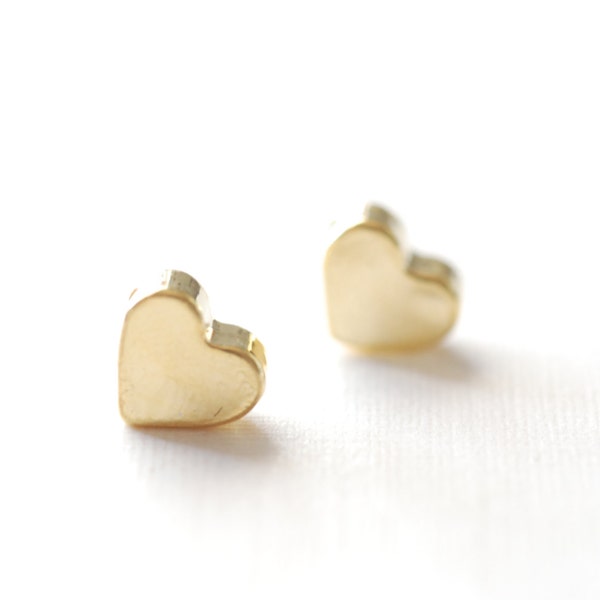 2pc Shiny Vermeil Gold Heart Beads- 18k gold plated sterling silver, Gold Heart Focal Bead, Gold Heart Blank Charm, Gold Heart Beads, 104