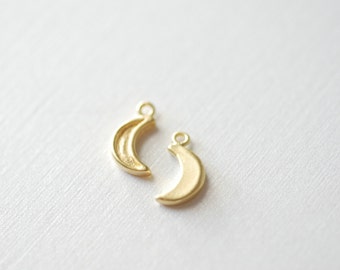 2 st Vermeil guld halvmåne berlocker, 18k guld över sterlingsilver, Vermeil guld halvmåne, matt måne, grossist Vermeil guld berlocker
