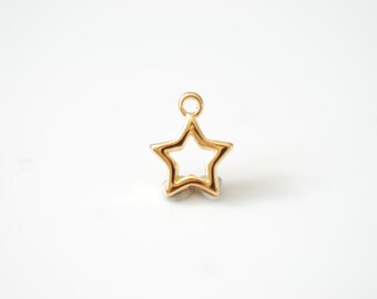 Gold Star Charm- Vermeil Gold 18k gold plated over Sterling Silver Open Star Charm, Gold Open Star, Star Connector Link, Shooting Star, 61
