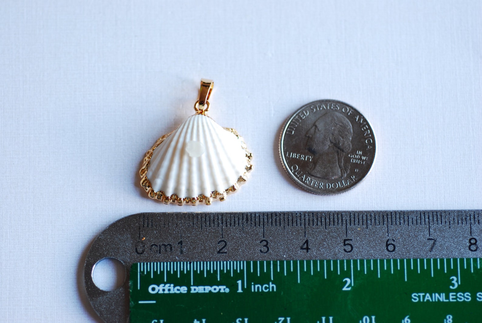 24k Gold Electroplated White Scallop Sea Shell Charm- Gold Seashell ...
