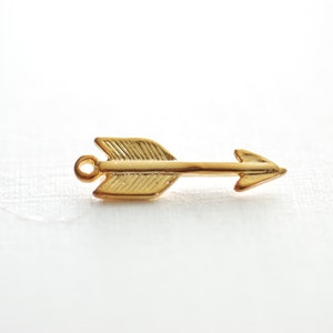 Shiny Vermeil Gold Arrow Charm- 18k gold plated over Sterling Silver, Gold Feather Arrow Pendant Gold Arrowhead Charm Wholesale, 98