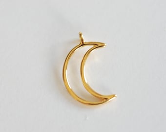 Ciondolo a forma di mezzaluna aperta in vermeil lucido oro - Ciondolo a forma di luna placcato oro 18k su argento sterling, ciondolo a mezzaluna in oro, ciondolo a forma di luna in oro, 52