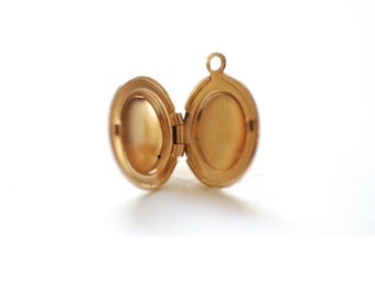 14k Gold Filled Oval Photo Locket Charm Pendant, Gold Filled Photo Locket Charm, DIY Jewelry Supplies, Gold Filled Charms Wholesale