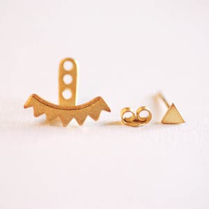 Matte Gold Triangle Ear Jacket, Spike Ear Jacket, Geometric Earrings, Ear Jacket, Earring Cuff, Triangle Studs, Minimal Earrings, Sunshine