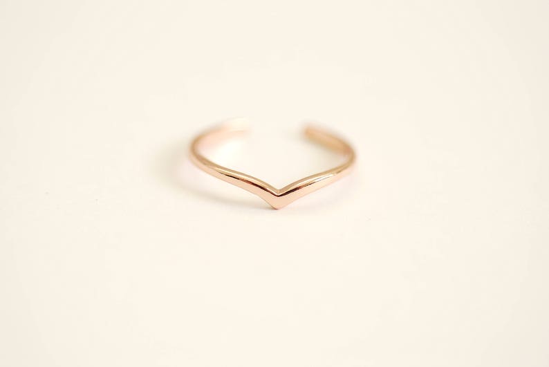 Chevron Ring in Gold Silver Rose Gold, Stackable Chevron Rings, V-Ring, Thin Chevron Ring, Minimalist Ring, Triangle Ring, Adjustable Ring image 5