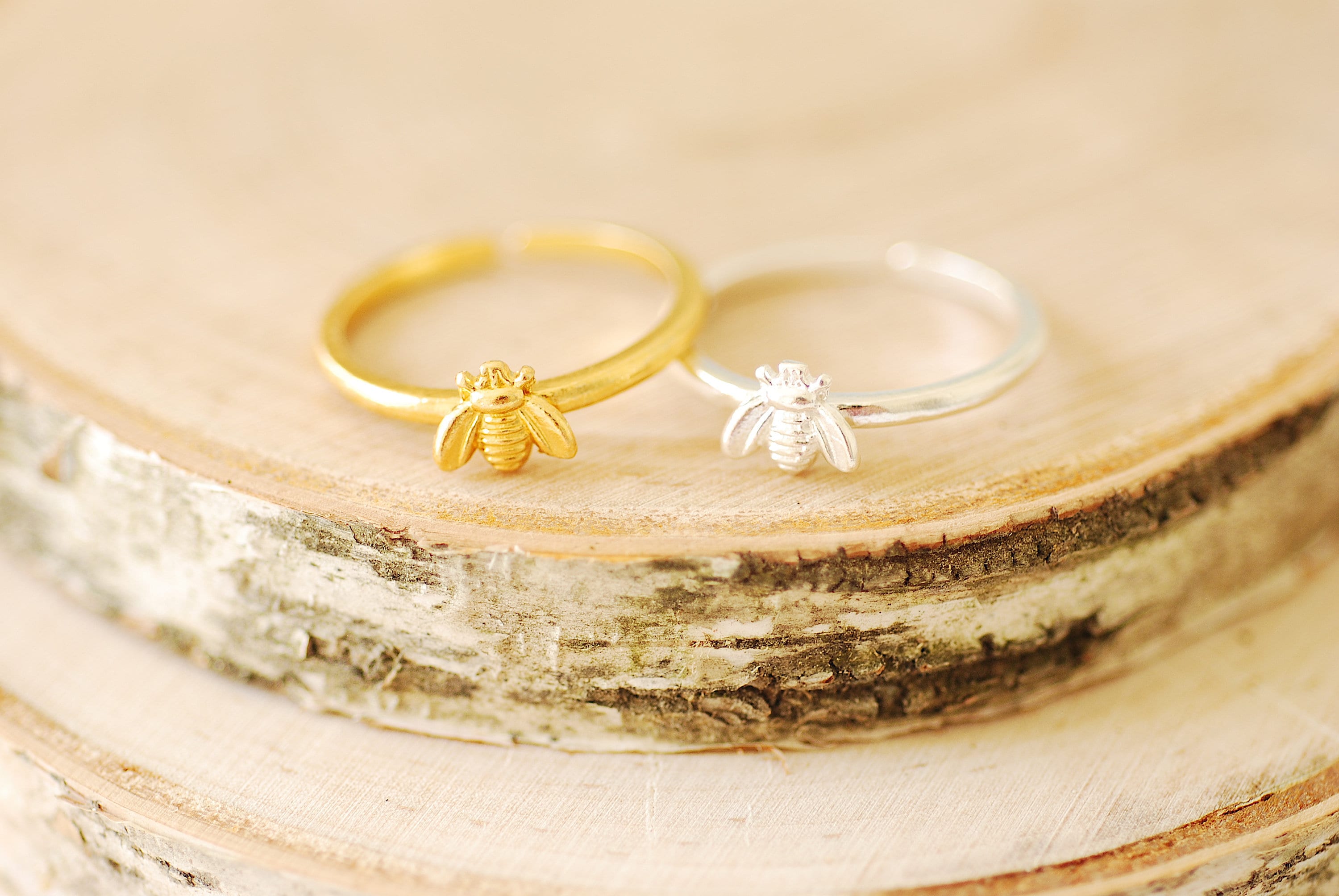 Bee 2024 jewelry wholesale