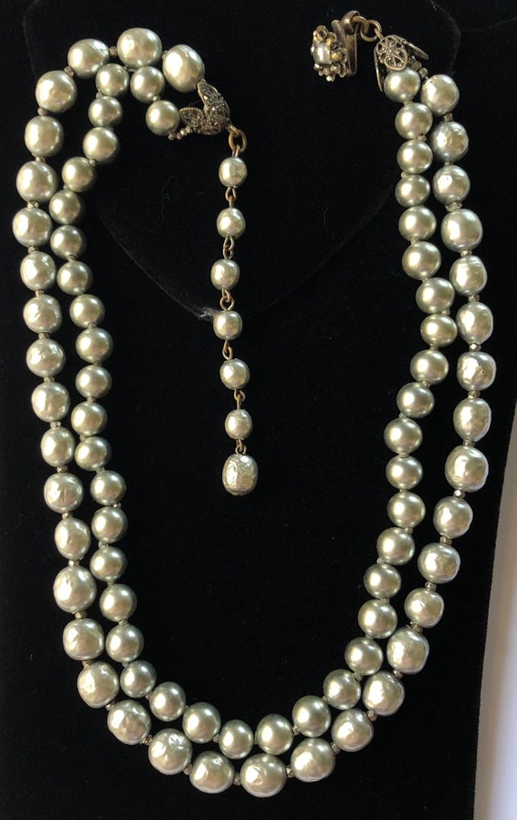 Chanel fake pearl necklace multicolor A17P