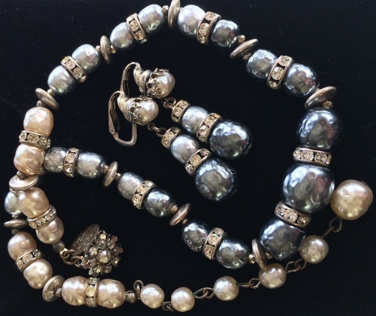 Beautiful Shimmering Cream and Silver tone Necklace and Earrings