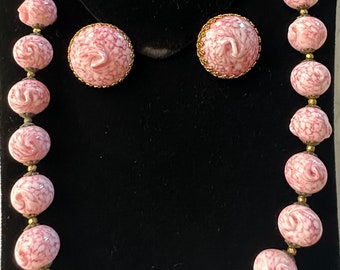 Vintage Miriam Haskell Collar & Aretes Set ~ Cuentas de vidrio rosa/blanco ~ Firmado