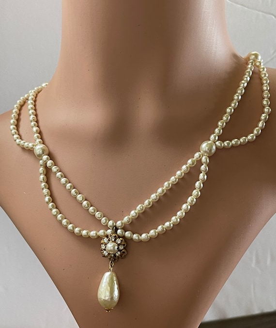 MIRIAM HASKELL 　クラシカルネックレス Vintage Miriam Haskell Pendant Necklace~ Baroque Pearls/gilt