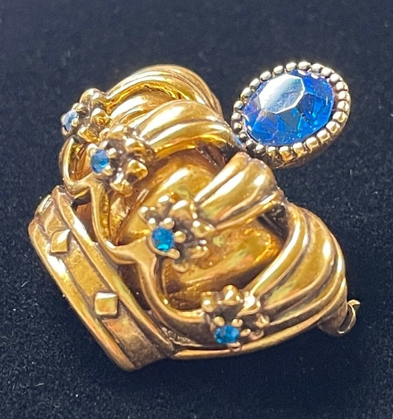 Vintage Trifari Crown Brooch Pin ~Blue Rhinestone… - image 2