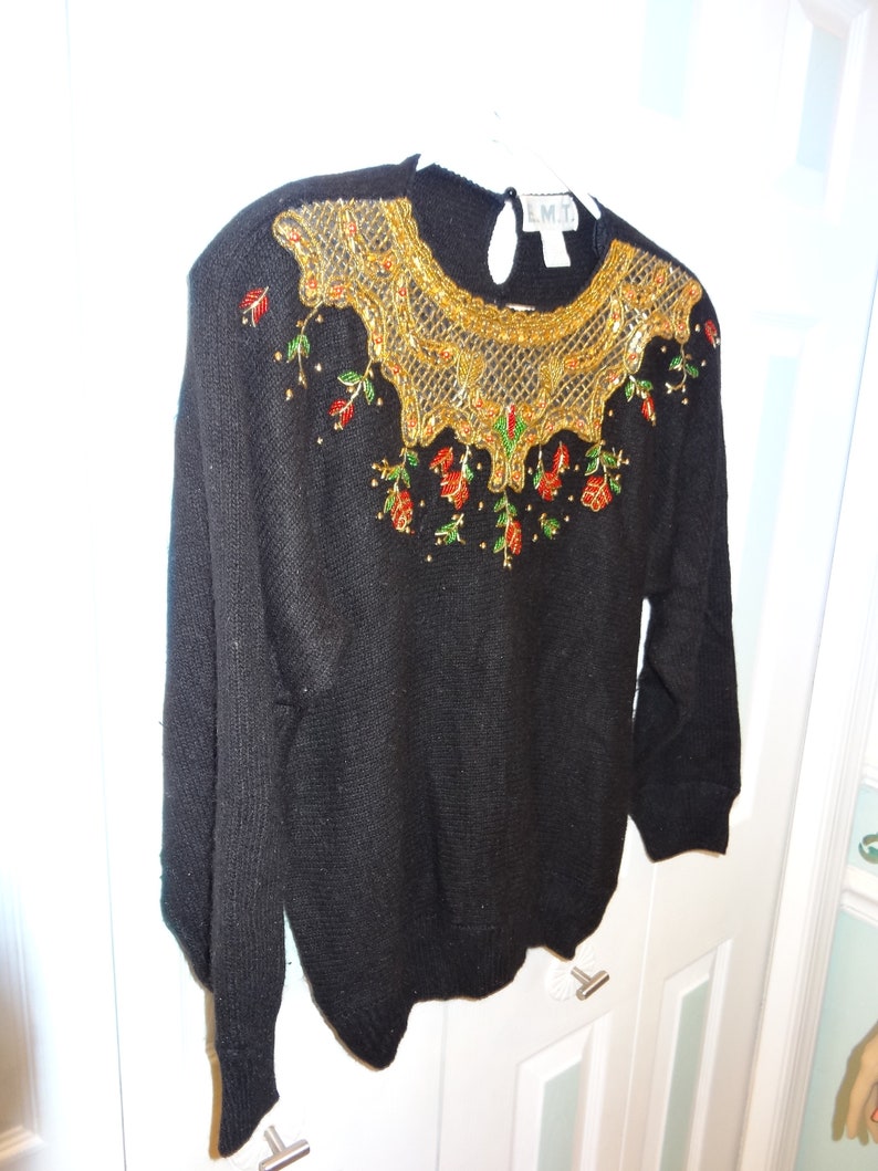 Sale item,Womens, holiday, BLACK, BEADED SWEATER, gold, green, red, size large, long sleeve, silk, mohair, angora / lambs wool, imported. image 7