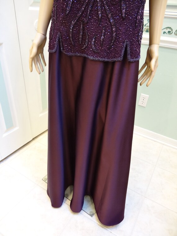 Sale..BEADED PURPLE GOWN, size 18 womens, formal … - image 4