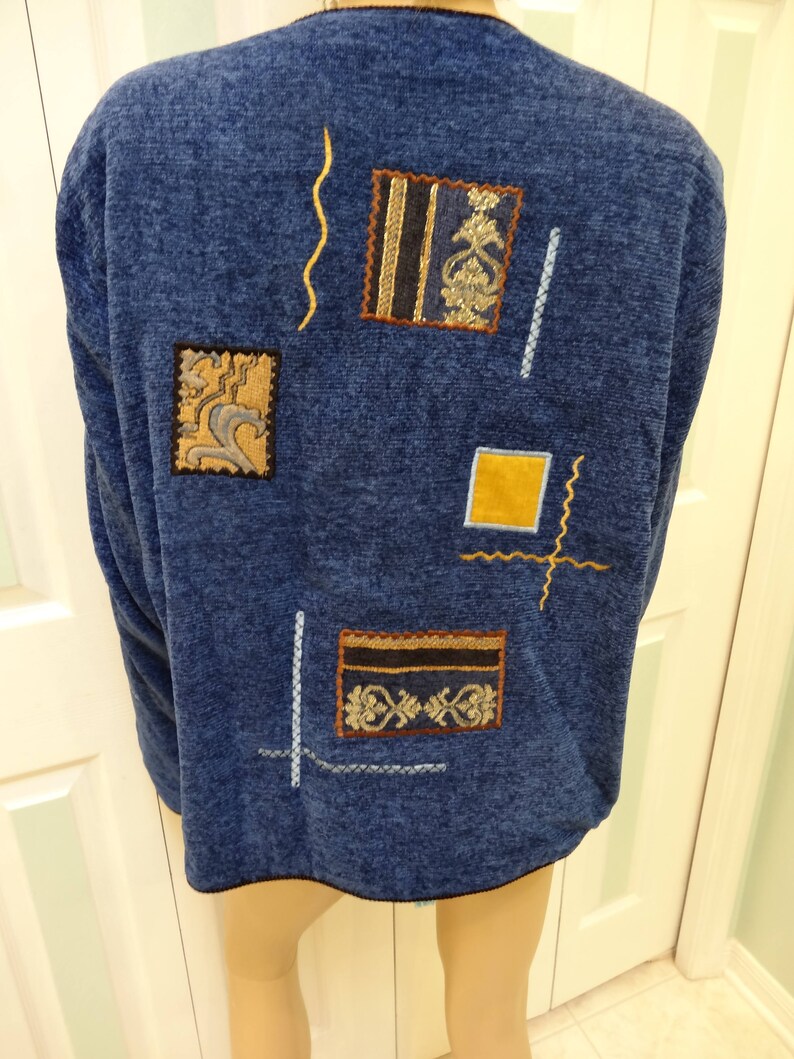 fully lined Women/'s jacket circa 1990s size extra large BLUE DENIM VELVEt black cord trim gold trim beige appliques fancy buttons