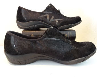 WOMEN'S ATHLETIC SNEAKERS, Black Leather Suede, Zippered, woman's shoes ,size 9 1/2 medium-43 euro size