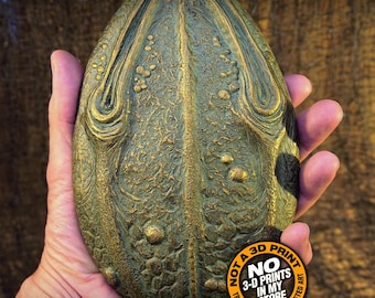 Xenomorph Egg Wall Plaque Relief Sculpture Replica - Bronze Patina Color Alien Egg Sci-Fi Themed Decor