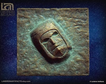 Face On Mars Diorama Sculpture with Stand - Martian Alien Plaque Sci-fi Decor Area 51 Art Collectible Ancient Aliens - Bronze Color Edition