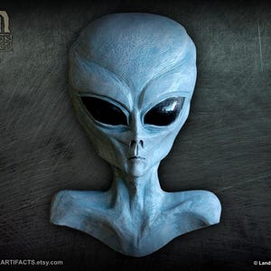 Alien Grey Bust Sci-fi Wall Sculpture Relief UFO Area 51 Roswell - Full Color Edition