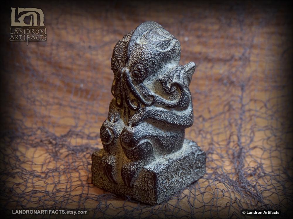 Cthulhu Idol Statue Figurine V3 - Onyx Color Lovecraft Prop