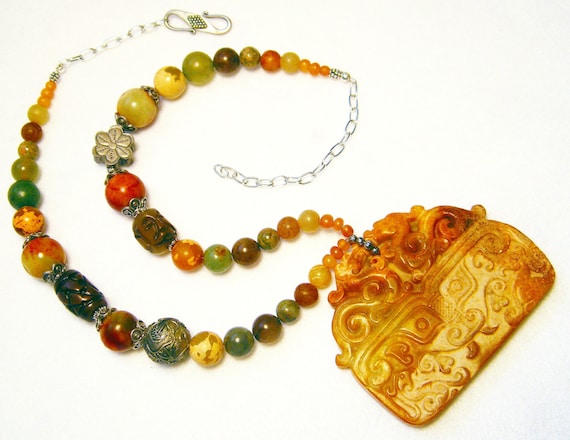 Amazing Vintage Jade Bead and Pendant Necklace - image 1