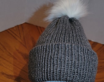 Winter Pom Pom Hat