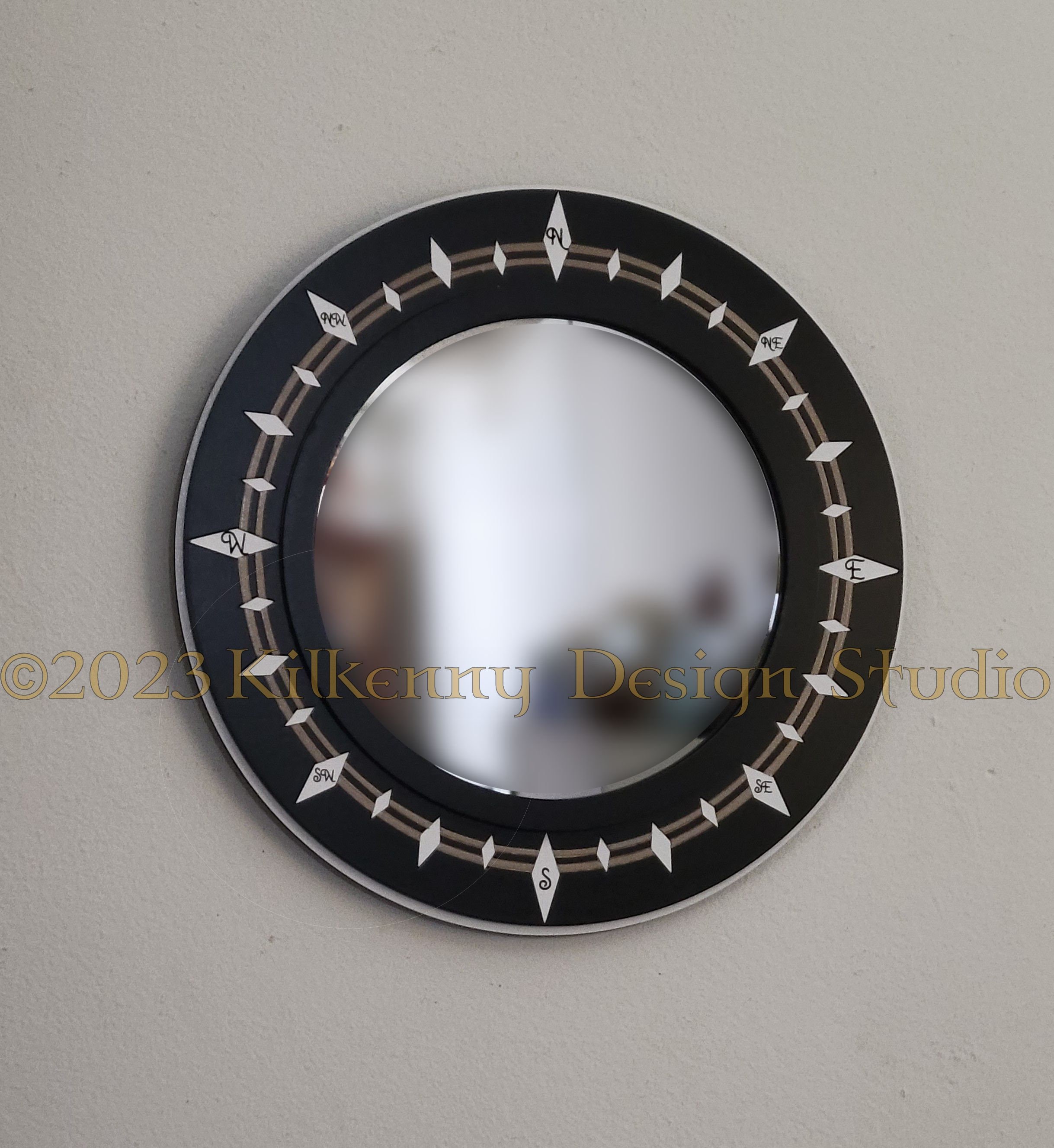 Compass Wall Mirror, Compass Scrying Mirror, Round Wall Mirror, Decorative Mirror, Scrying Mirror, Divination, Candle Plate