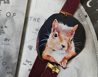 Squirrel in a Hole Bookmark // Elastic Ribbon Bookmark // Goblincore // Critter Gift // Kawaii Acorn // Cottagecore // Planner Holder