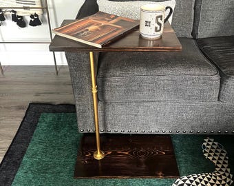 Industrial Pipe Wood C-Table | Rustic Side Table | TV Tray | Laptop Stand | Sofa Arm Tray | Swivel End Table | Coffee Table for Couch