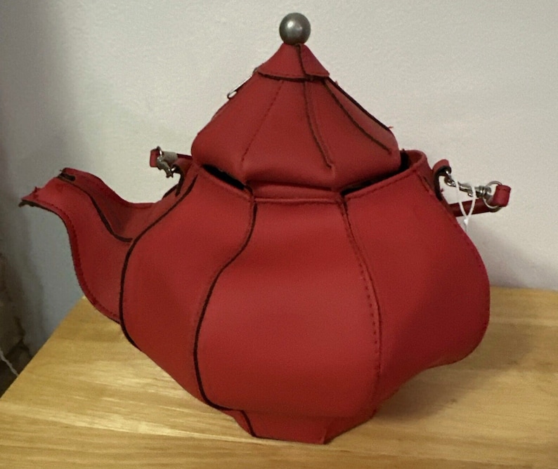Pylones Red Teabag/teapot Bag Purse Vintage & RARE Red 12 Tall Etsy