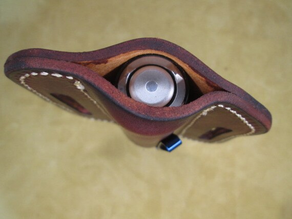 Holster Holdmygear compatible avec l'Olight Warrior X4