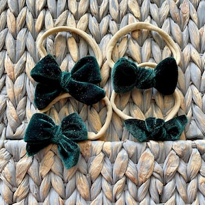 Hunter Green Velvet Baby Headband: Pinwheel Bow, Nylon Band