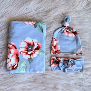 Floral Baby Swaddle Set: Blue & Pink &#39;Lola&#39; Print with Hat/Headband