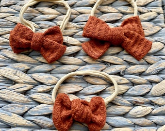 Cinnamon Waffle Bow: Baby Nylon Headband