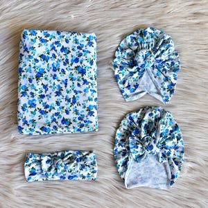 Conjunto de fraldas para bebê em "Birdie" floral azul com turbante floral combinando, acessório para foto de bebê, turbante com laço, turbante com coque, conjunto de hospital, presente,