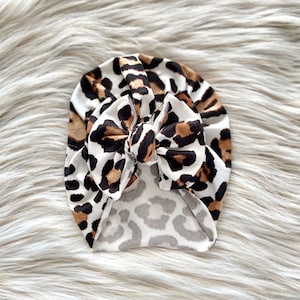 Baby Turban Modern Bow Hat in Ivy Leopard, Turban Bow Hat, Turban Top Knot Hat, Baby Hat, Baby Turban, Messy Bow Turban