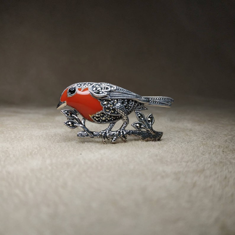 Silver and Red Robin Brooch image 3