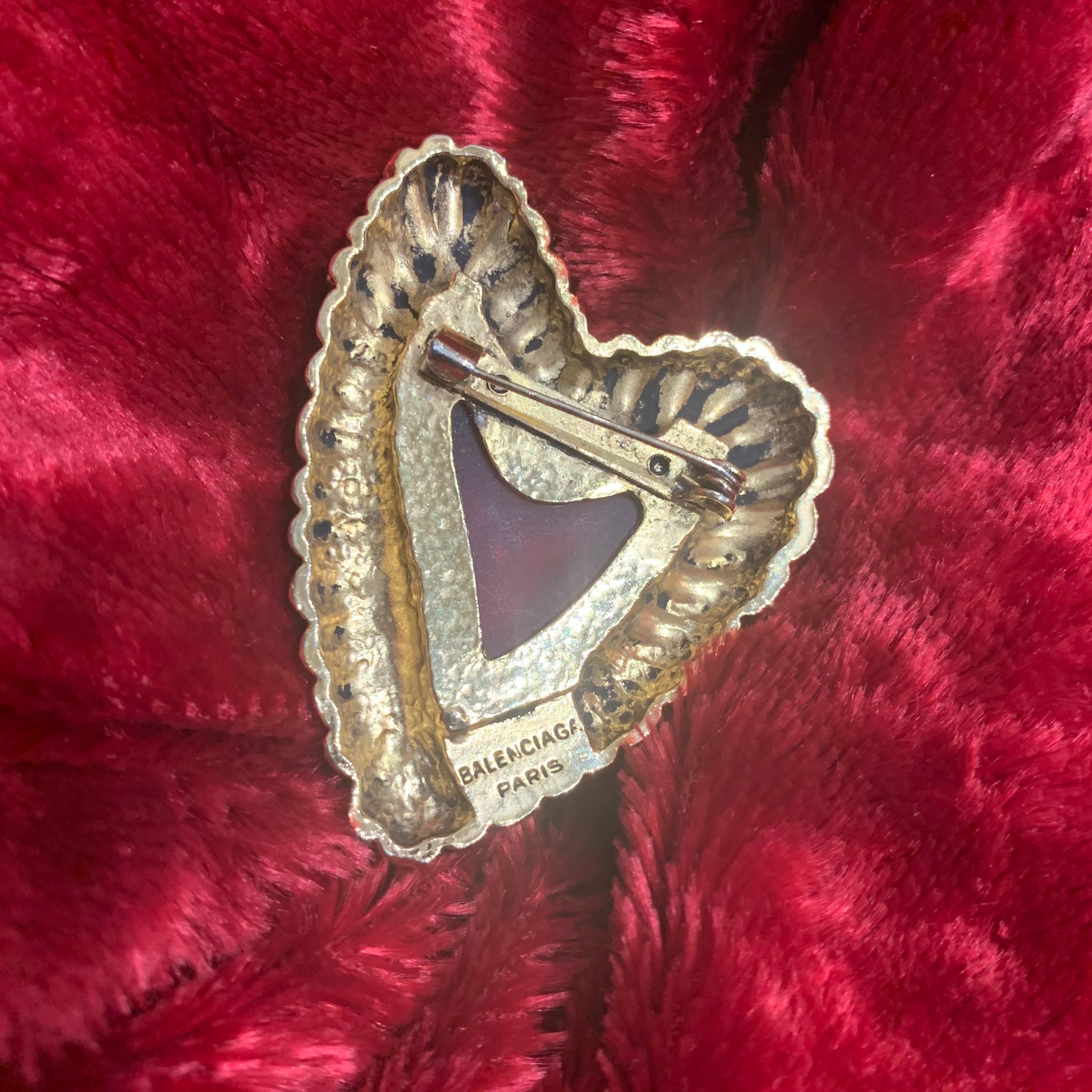 Red heart deals brooch