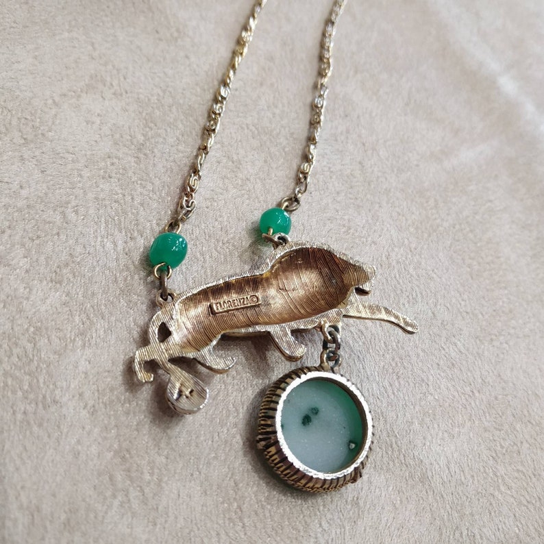 Vintage Florenza Lion Necklace Gold plated Jase glass