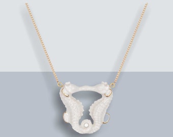 Seahorse kissing  Pendant Necklace by And Mary in Porcelaine