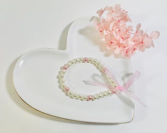 Blumen Mädchen Armband - Brautjungfer Armband - Perle und rosa Perlenarmband - Geschenk für sie - Brautjungfer Geschenk - Hochzeitsarmband-zierliches Armband