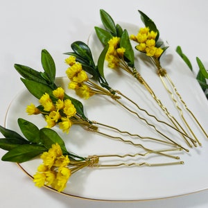 Boxwood - Hair Pins - Dried Flower Hair Pins - Dried Flowers - Dried Flower Hair Piece - Yellow Dried Flower Hair Pin - Wedding Hairpins