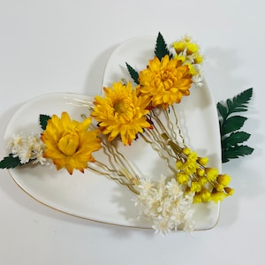 Yellow Dried Flower Hair Pins - Boho Wedding - Bridal Hair Pins - Preserved Flowers - Bridal Hair Flowers - Wedding Hair Piece -Real Flowers