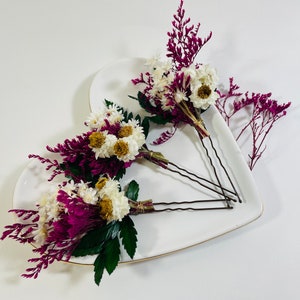 Dried Daisy for Hair - Daisy Hair Pins - Daisy Bridal Hair Accessory - Daisy Bridal Hair Pins - Dried Flower Hair Pins - Preserved Flowers