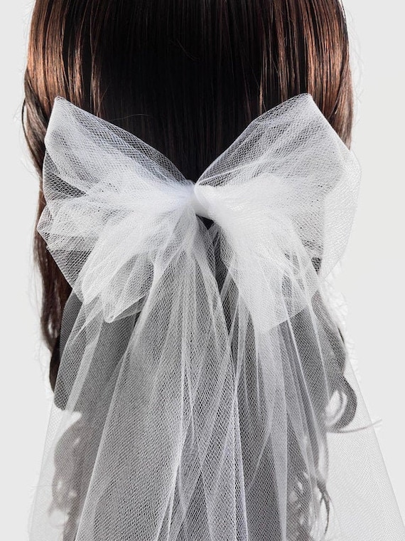 Bridal Hair Bow - Wedding Hair Bow - Tulle Hair Bow - White  display picture 1