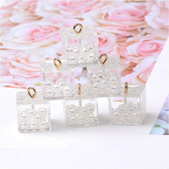 10pcs Lovely Transparent Flowers Ladybug Resin Charms for Jewelry Making  Crafts DIY Earring Bracelet Pendants Accessories