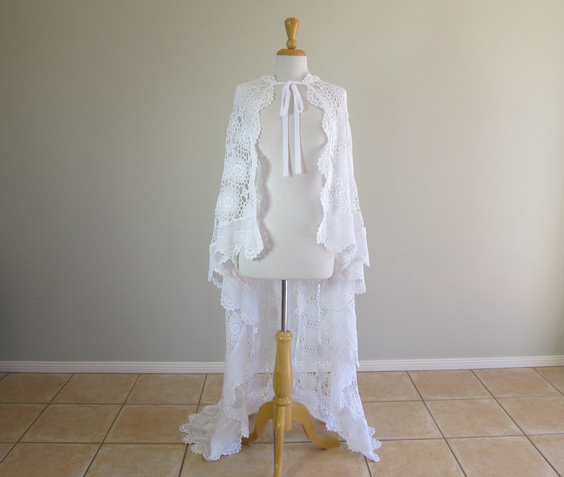 DRAMATIC Vintage Crochet Lace White Wedding Cape Capelet Train zdjęcie 8