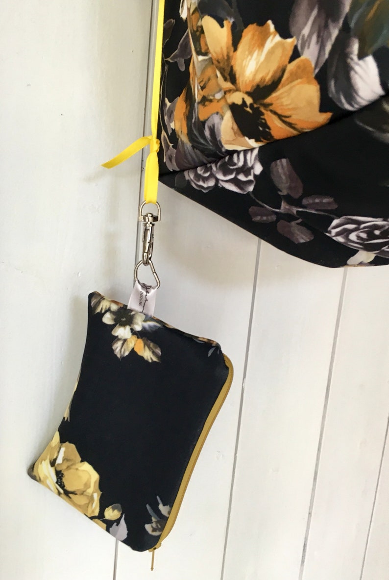 Scuba Black and Yellow Print ToteBeach Bag with Water Resistant Lining and FREE Detachable coin purse.